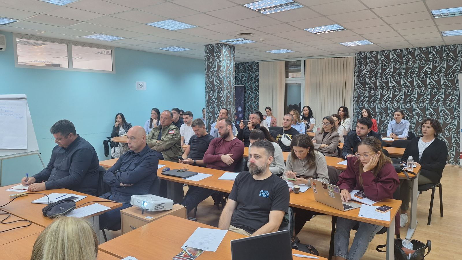 ODRŽAN SEMINAR „EU FONDOVI, OD IDEJE DO GRANTA“