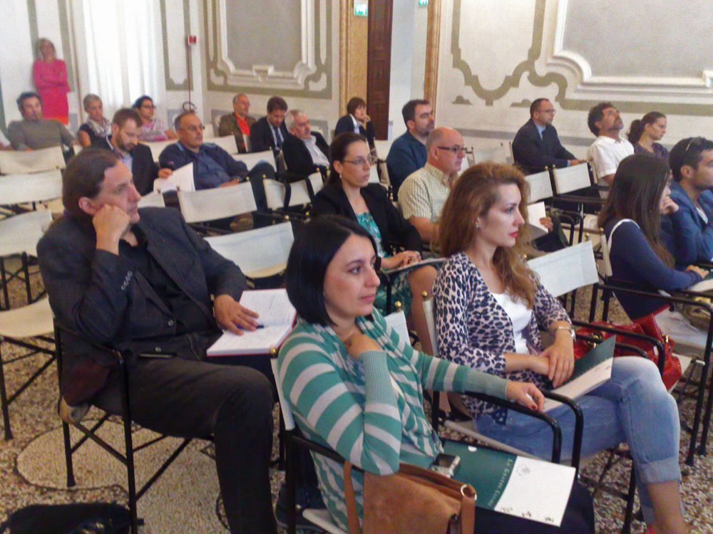 Conference and international business meetings in Italy